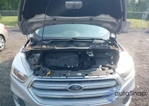 2018 Ford Escape Se from USA, damaged, VIN 1FMCU9GD6JUC44756
